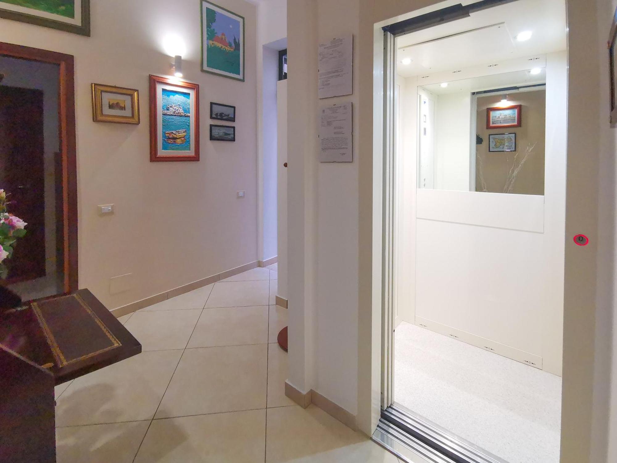 B&B Una Terrazza Sul Golfo Di Sferracavallo Exterior foto